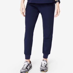 Figs Zamora Jogger Scrub Pant: Medium Tall Navy